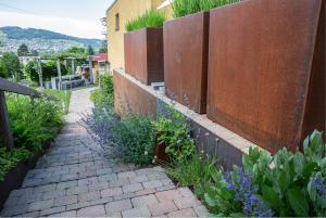 Privatgarten, Gartenumänderung infolge Wintergartenneubau