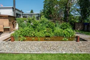 Privatgarten, Gartenumänderung infolge Wintergartenneubau